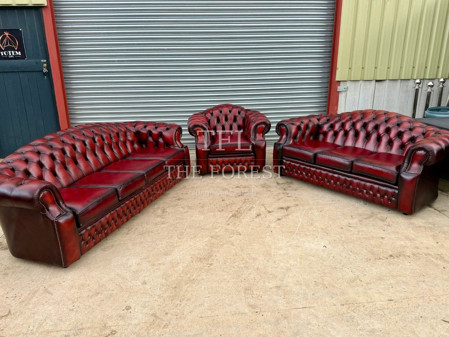 Royal British Chesterfield custom project and set planning scale